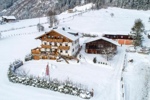 Ferienwohnung Behamhof in der Wildkogel-Arena