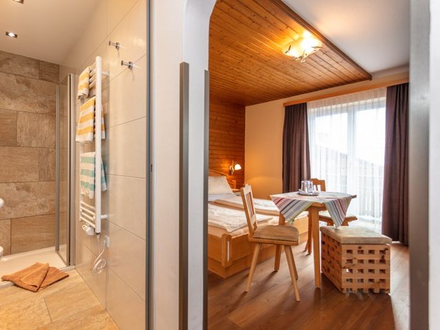 Hölzl Bed & Breakfast